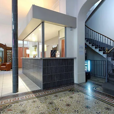 מלון 1924 (adults Only) 3*