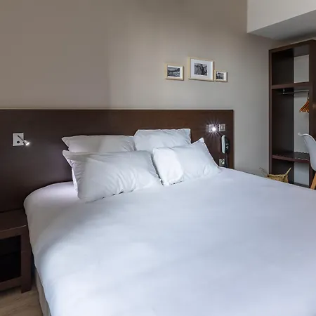 1924 Hotel Grenoble
