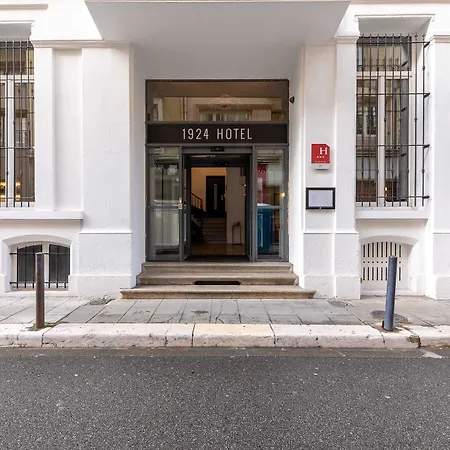 Hotel 1924 3*