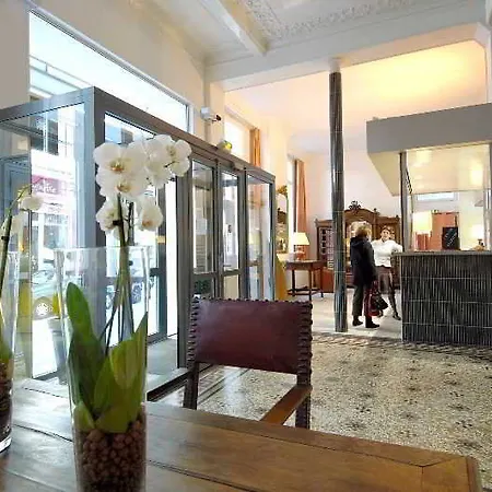 1924 Hotel Grenoble
